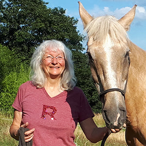 Dr. Jutta Etscheidt, Tierärztin und Fütterungsberaterin bei PetProTeam Futterspezialisten Dr. Jutta Etscheidt, Tierärztin und Fütterungsberaterin bei PetProTeam Futterspezialisten